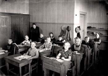 Pärs skolklass 1948, Pär tvåa i mittraden